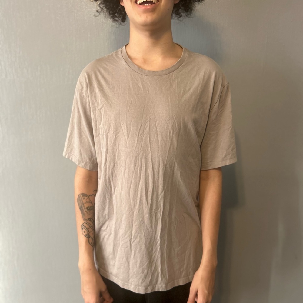 Geoffrey Beene beige Short Sleeve Tee